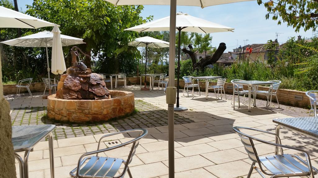 Hotel Meson De Colungo Exterior foto