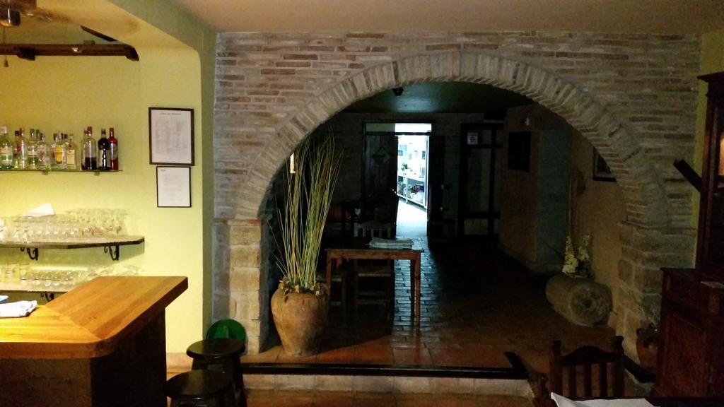 Hotel Meson De Colungo Exterior foto