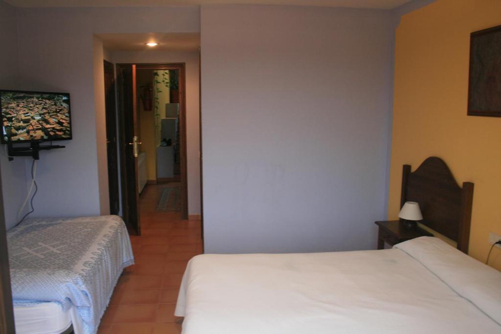Hotel Meson De Colungo Exterior foto